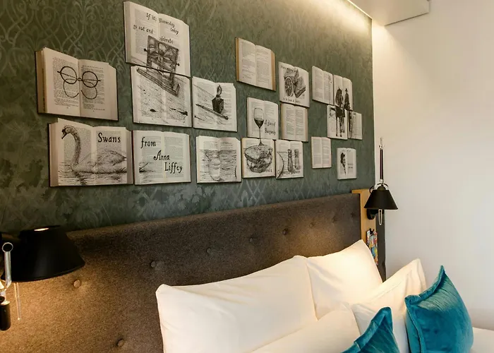 Hotel One