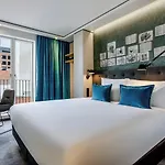 One Hotel 4*